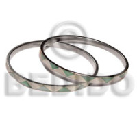 Laminated hammershell natural white green zigzag