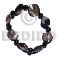 Black kabibe shell nuggest