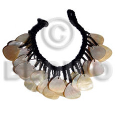 Dangling 22mm pear shaped mop