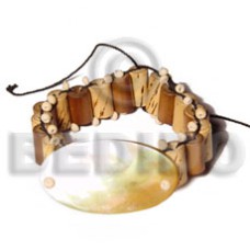 Bamboo macrame 40mmx35mm oval