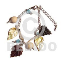 Dangling mop black tab black lip leaf