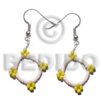 Dangling white clam glass