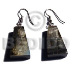 Dangling 18mmx14mm pyramid laminatedblacklip cracking