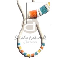 Graduated white clam pastel