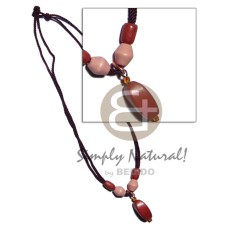 Wood beads in 2 layer