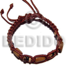 Tube wood beads in macrame
