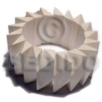 Elastic multi sided diamond bleached