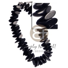 Black natural wood slidecut